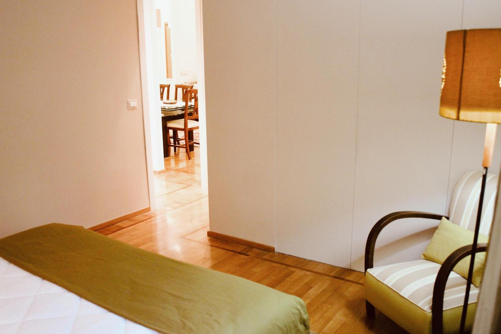 Chic And Elegant Apartment In The Heart Of 로마 외부 사진